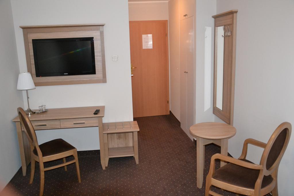 Hotel&Restauracja Zlote Runo Góra Kalwaria Quarto foto